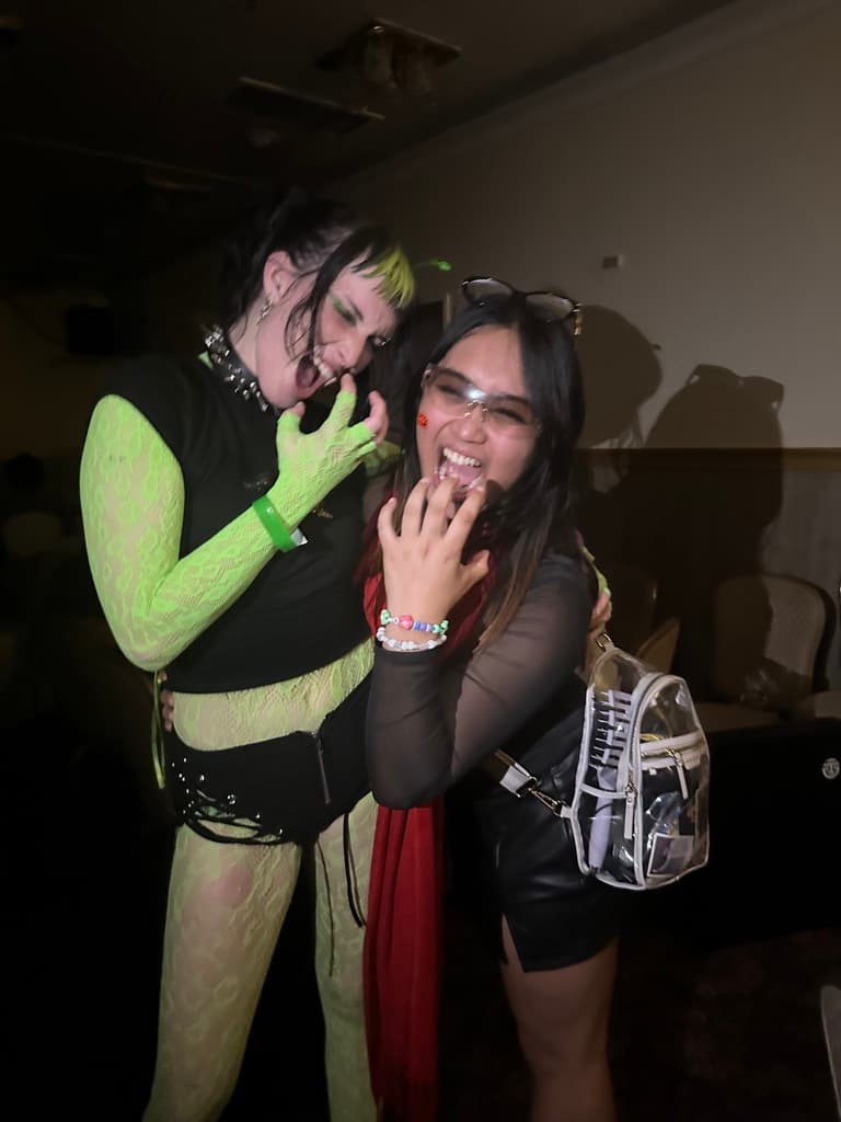 Red Roses (SOLD OUT)